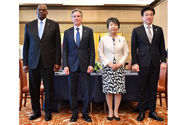 日米安全保障協議委員会（「２＋２」）
