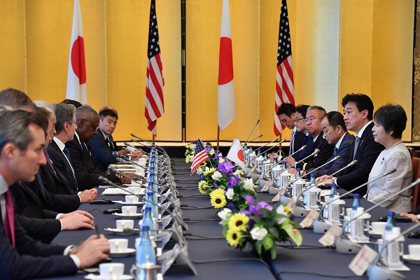 日米安全保障協議委員会（「２＋２」）