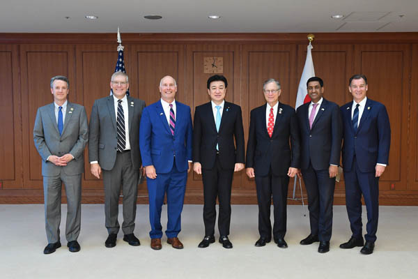 米下院中国特別委員会による木原防衛大臣表敬