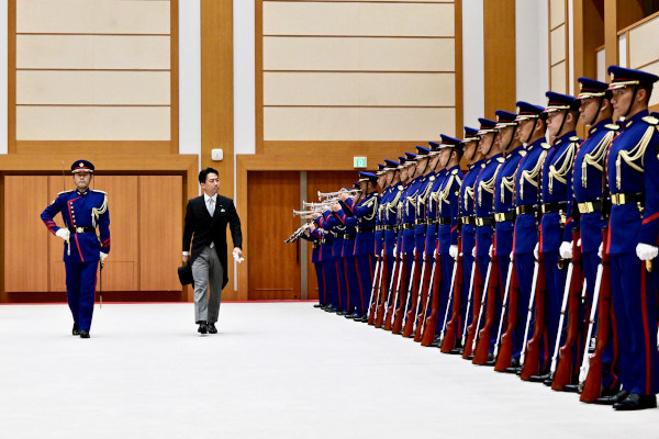 小泉防衛大臣着任式