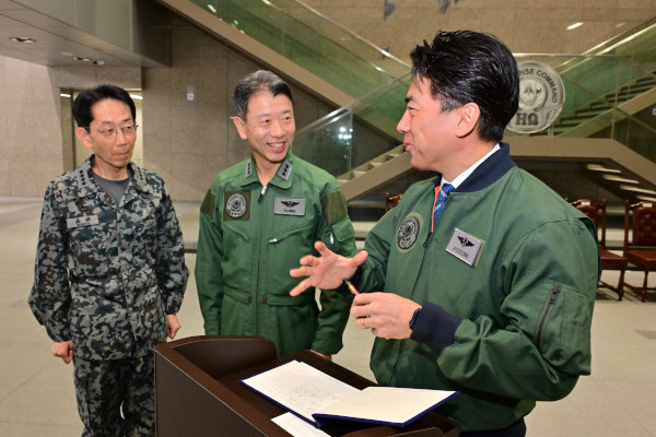 防衛省・自衛隊：小泉防衛大臣の動静