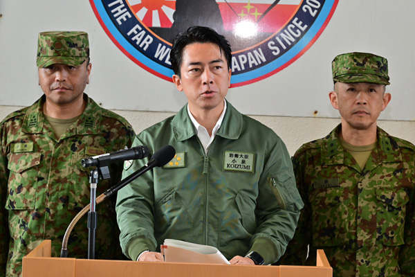 航空自衛隊宮古島分屯基地及び陸上自衛隊石垣駐屯地・与那国駐屯地視察
