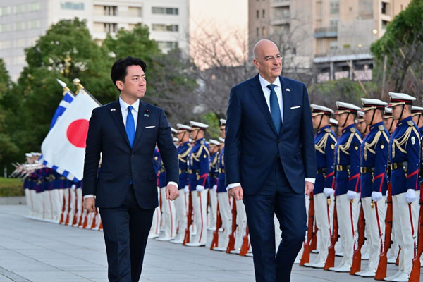 日ギリシャ防衛相会談