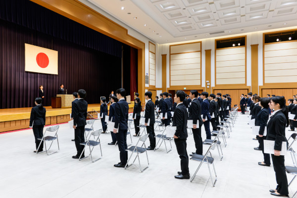 令和８年度防衛省入省式