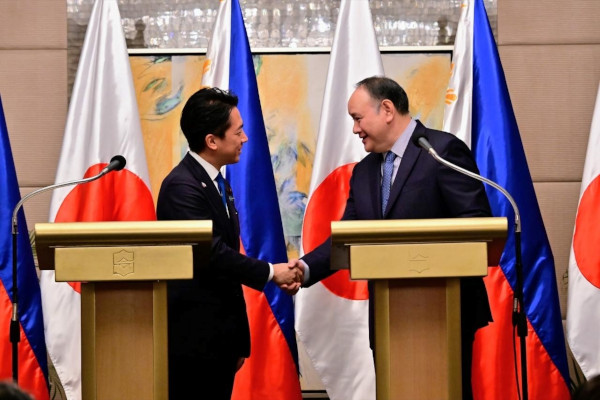 小泉防衛大臣のフィリピン共和国訪問