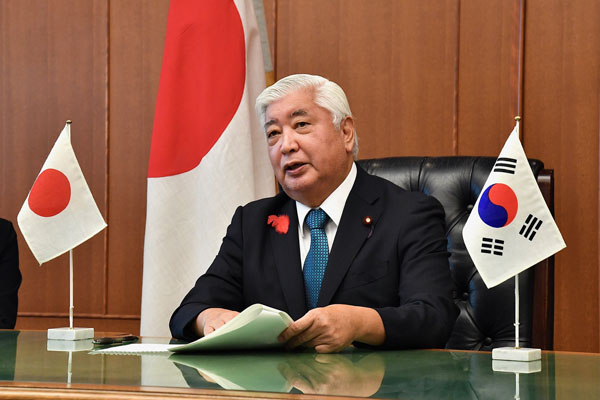日韓防衛相テレビ会談