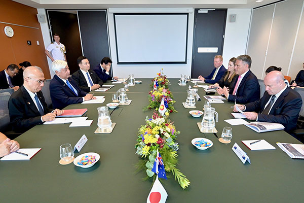 日豪防衛相会談