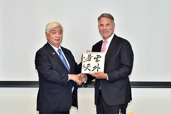 日豪防衛相会談