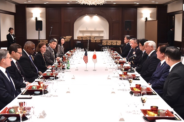 日米防衛相夕食会