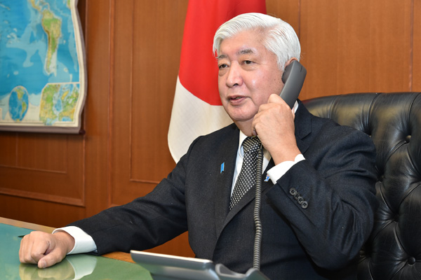 日米防衛相電話会談