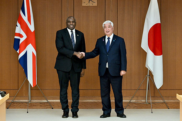 ラミー英国外務・英連邦・開発大臣との懇談