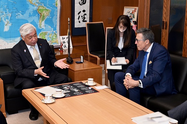 ラスムセン「ラスムセン・グローバル」代表による中谷防衛大臣表敬
