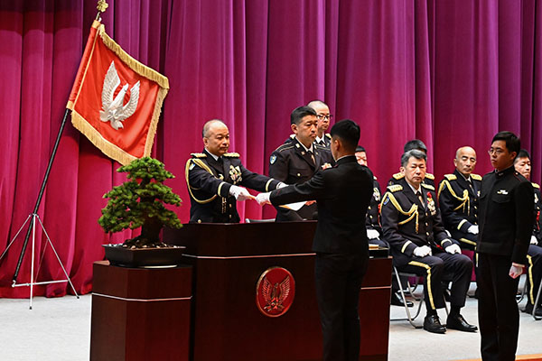 陸上自衛隊高等工科学校卒業式