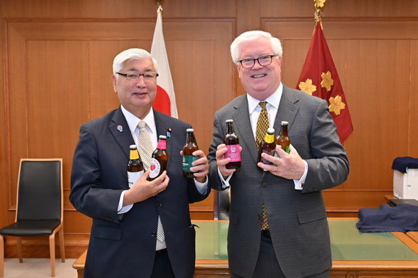 グラス次期駐日米国大使による中谷防衛大臣表敬