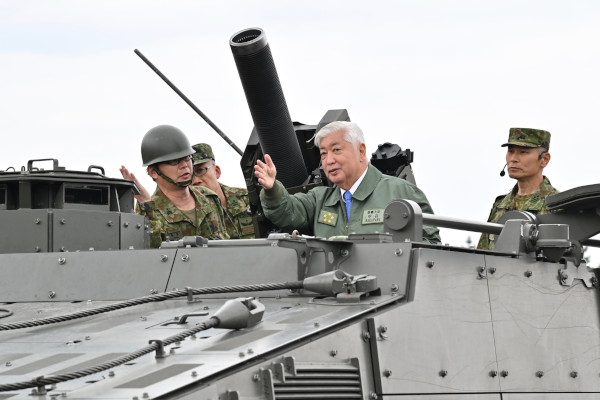 部隊視察