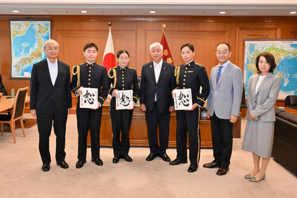 米国士官学校への４年間留学に係る大臣報告