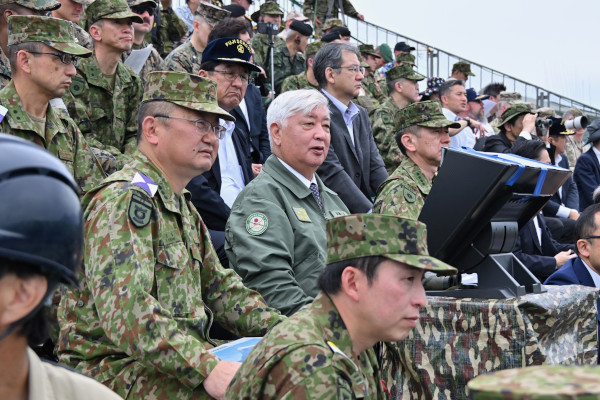 令和７年度富士総合火力演習（教育演習）の視察