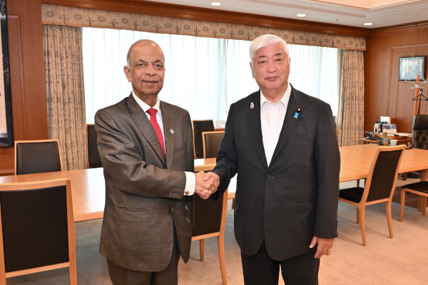カレ国連活動支援担当事務次長による中谷大臣表敬
