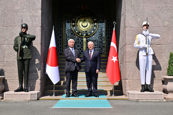 中谷防衛大臣のトルコ訪問