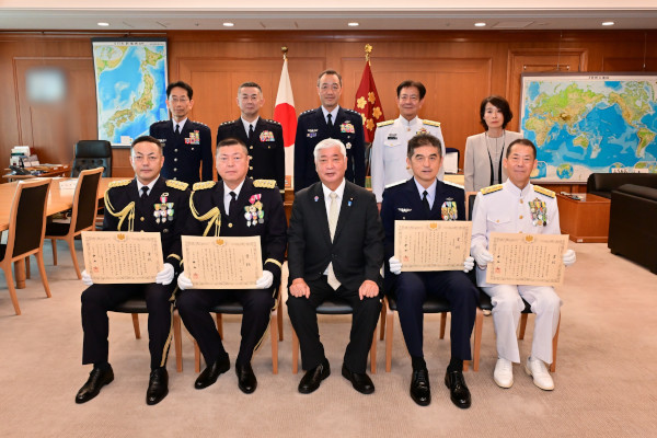 能登半島地震に伴う災害派遣活動部隊及び隊員に対する表彰