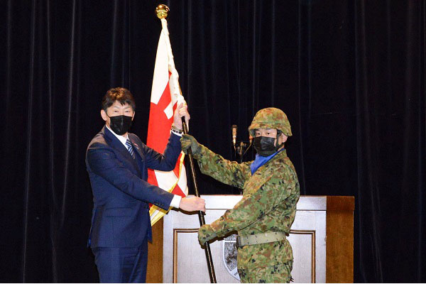 陸上自衛隊第２師団の改編行事（隊旗授与式）への出席等1
