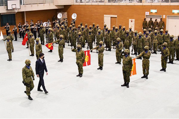 陸上自衛隊第２師団の改編行事（隊旗授与式）への出席等4