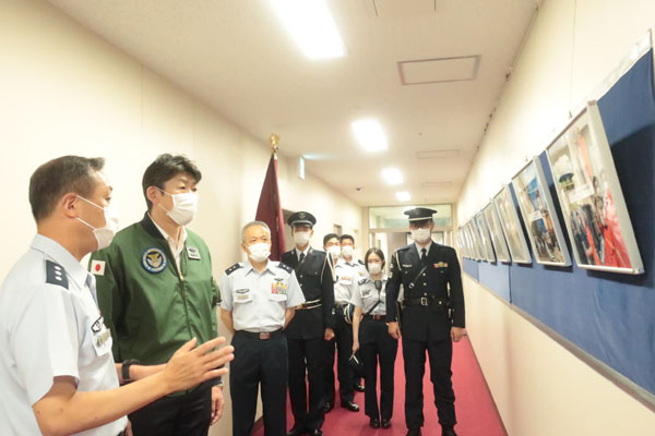 航空自衛隊横田基地の視察