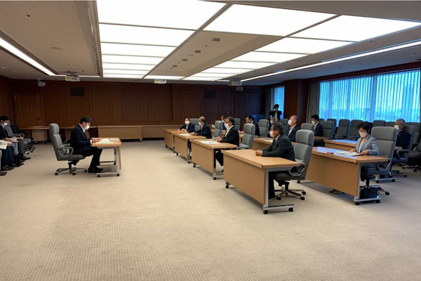 全国市議会議長会基地協議会からの要請