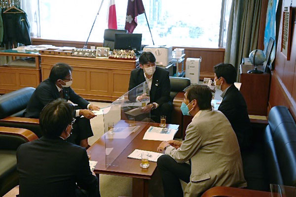 室蘭地方総合開発期成会等からの要請