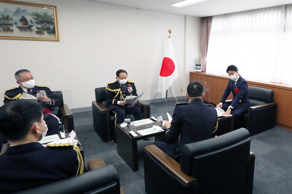 自衛隊高級課程合同卒業式への出席