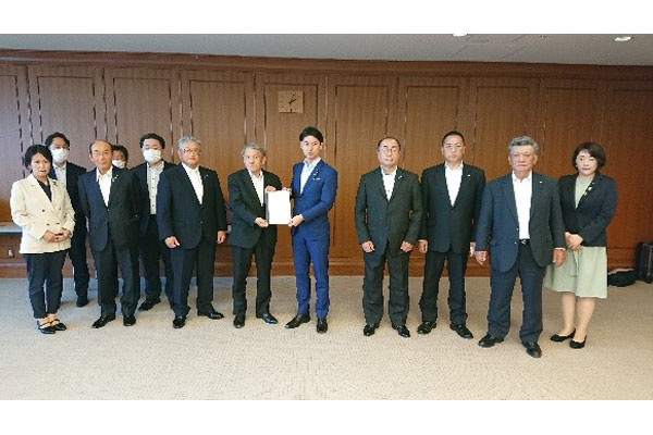 福岡県築上町議会基地対策特別委員会からの表敬