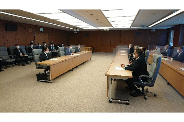 福岡県築上町議会基地対策特別委員会からの表敬