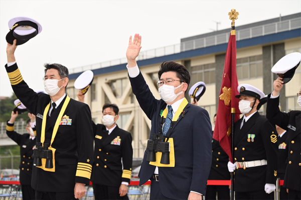 練習艦隊出国行事への出席