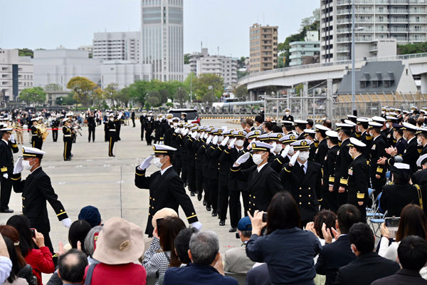練習艦隊出国行事への出席