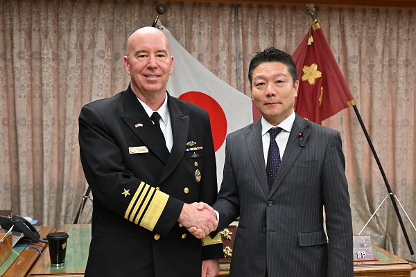 ヒューストン米海軍原子力推進機関部長による本田副大臣表敬