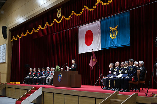 防衛医科大学校入校式への出席