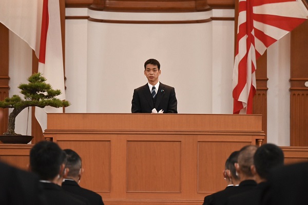 海上自衛隊幹部候補生学校卒業式への出席等