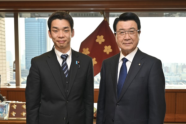 北海道千歳市長からの表敬