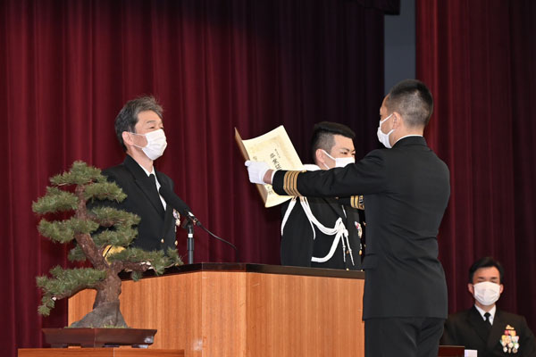 自衛隊高級課程合同卒業式