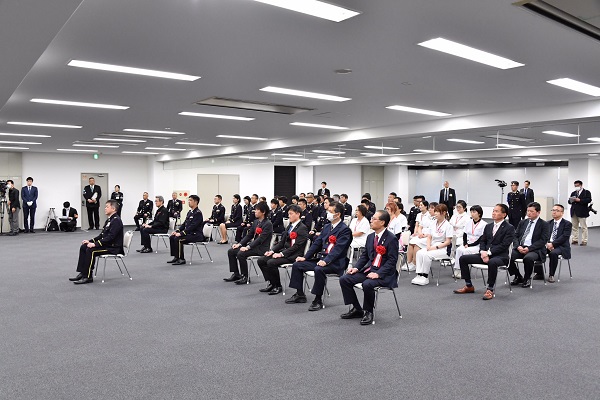 自衛隊大阪大規模接種会場　任務完了式