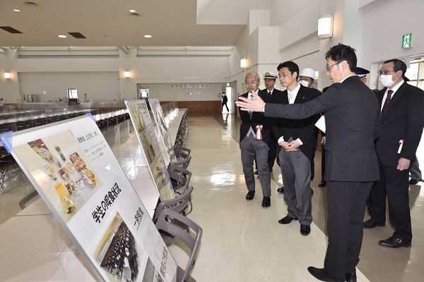 防衛大学校入校式への出席