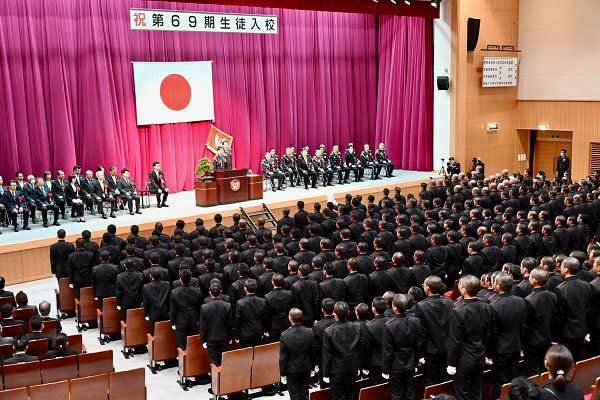陸上自衛隊高等工科学校入校式への出席