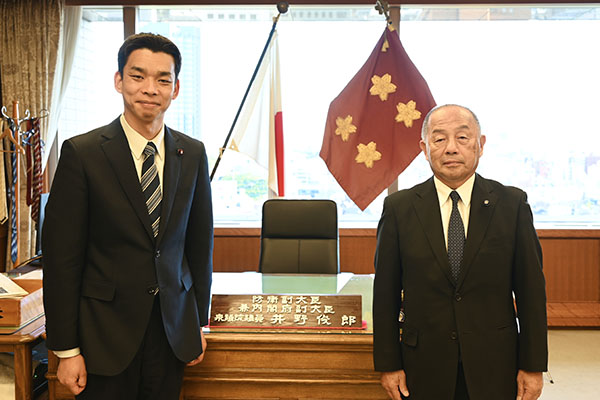 山口県岩国市議会議長からの表敬