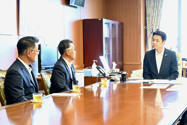 鹿児島県十島村議会からの要請
