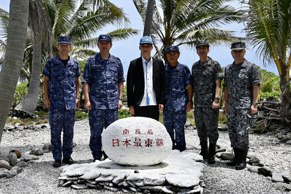 南鳥島視察