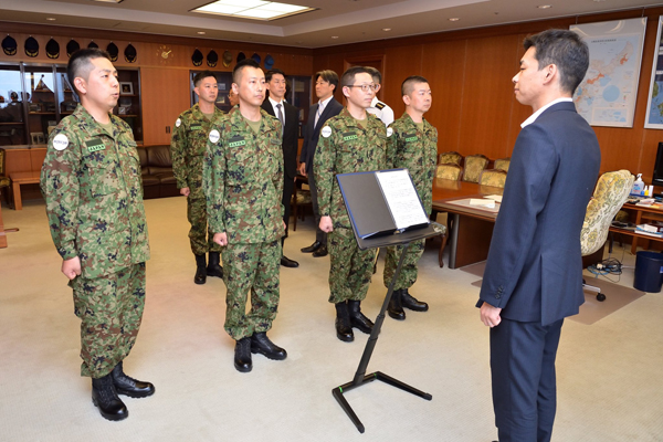 パプアニューギニア派遣自衛官の激励