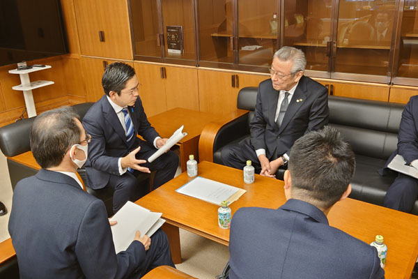 長崎県佐世保市議会議員からの表敬