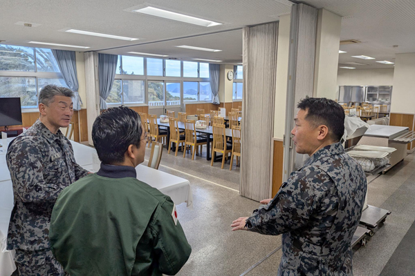 部隊視察