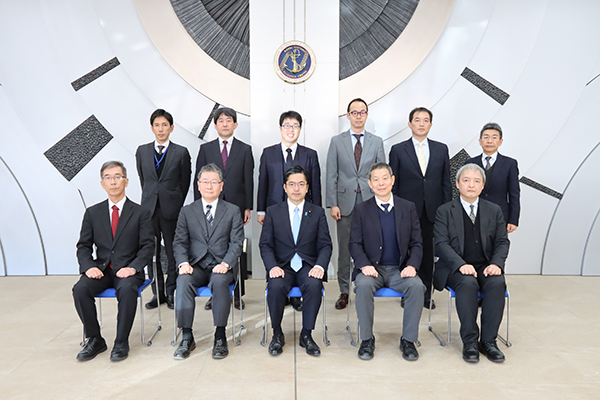 防衛装備庁艦艇装備研究所の視察