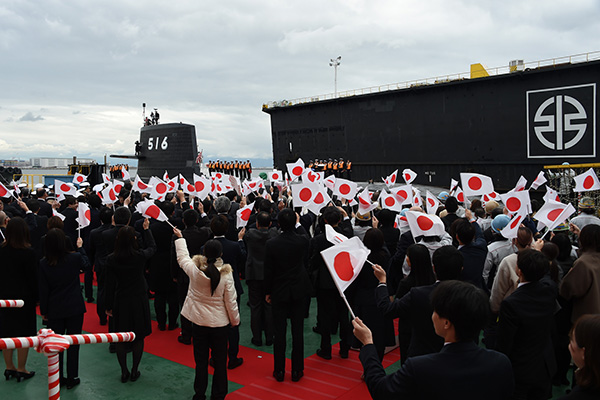 潜水艦「らいげい」引渡式・自衛艦旗授与式への出席